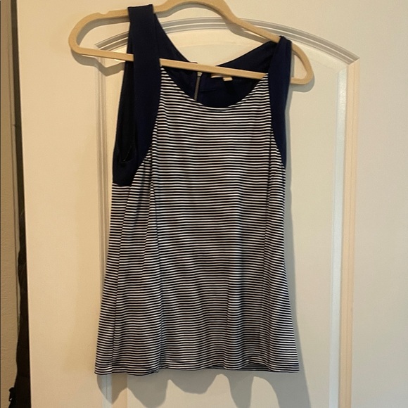 FREE with purchase Banana Republic  Striped navy Women's Top zipper back 10 - Picture 1 of 4